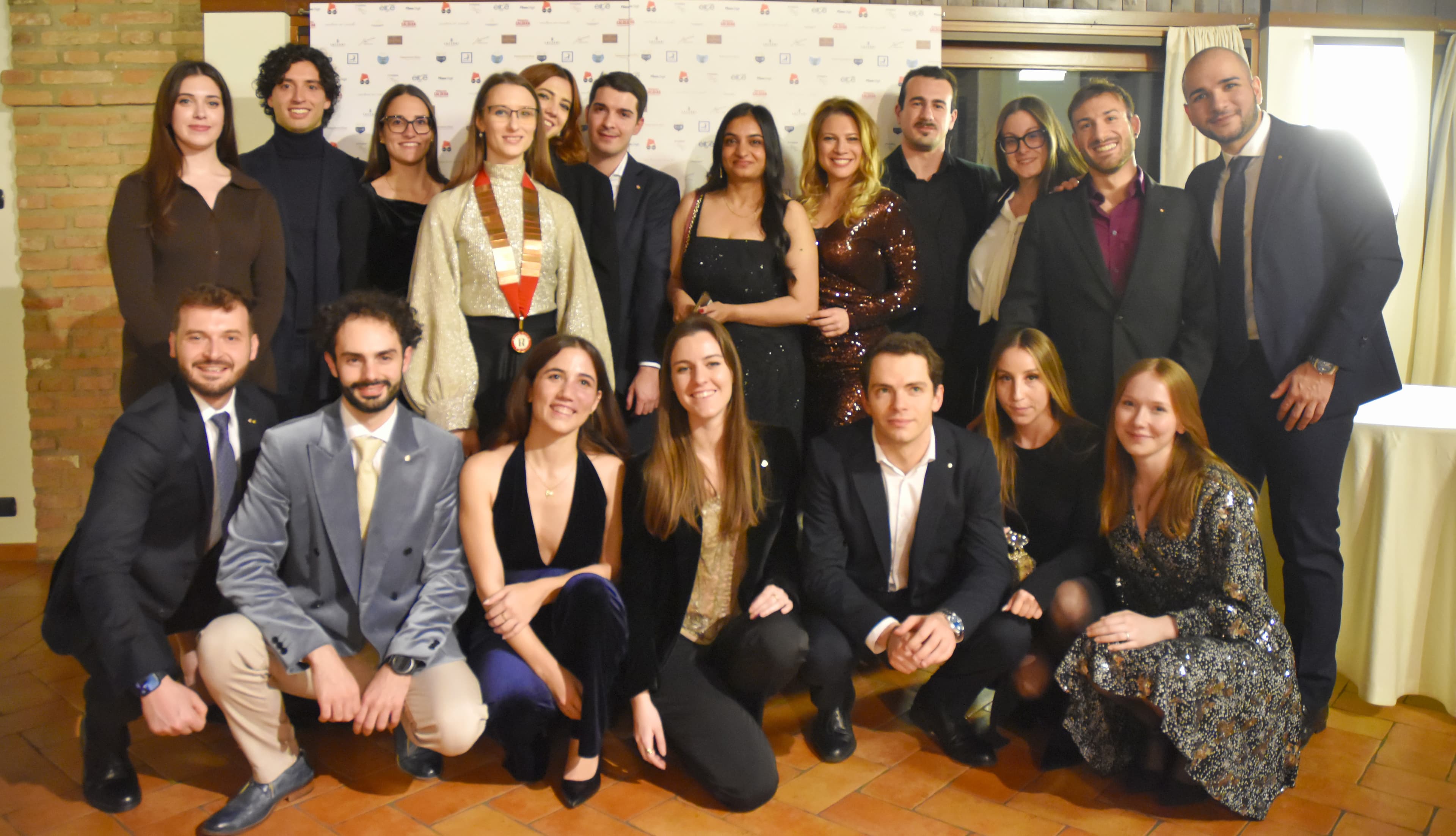 Il gruppo del Rotaract Club Brescia Vittoria Alata